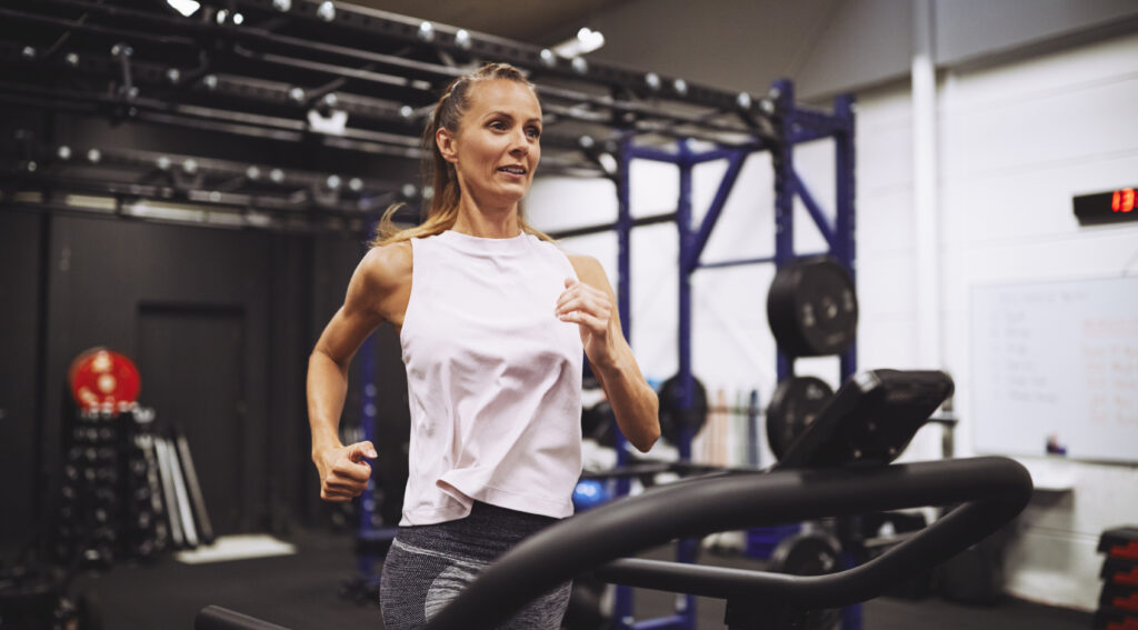 【忙しい人必見】HIITトレーニングの驚くべき効果とは？短時間で最大成果を出す方法